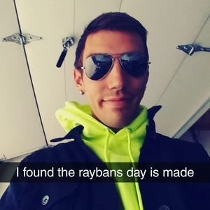 Meet your Posher, Gavin